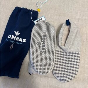 Bombas Gripper Slipper - women’s size M (for shoe size 9-11.5)